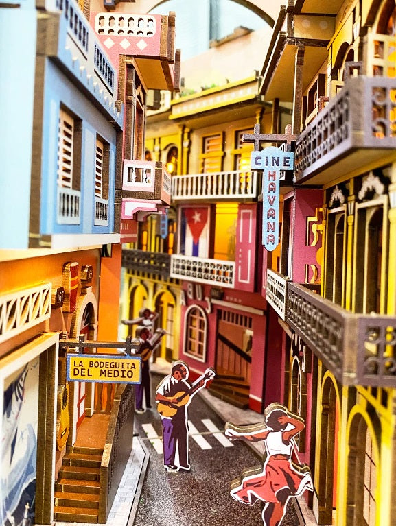 Mini Cenário Biblioteca Havana Stroll