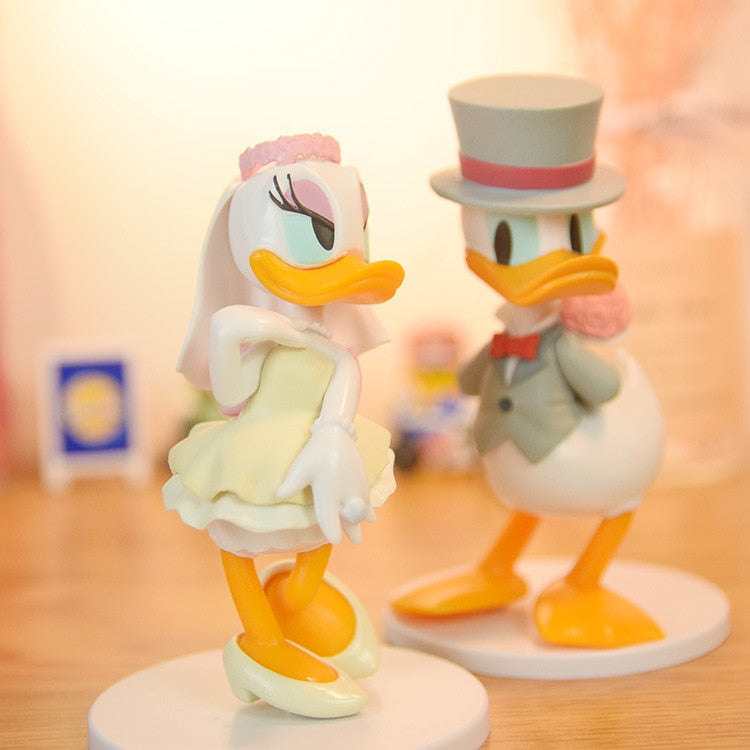 Topo de Bolo Donald e Margarida Noivos Cinza e Amarelo Disney