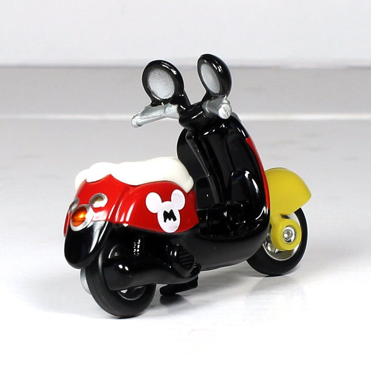 Lambretas Disney Motors Takara Tomy Colecionáveis