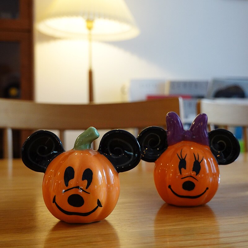 Salt and Pepper Shakers Mickey and Minnie Pumpkins Halloween Disney