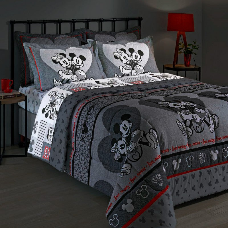 Jogo de Cama Casal King Size Mickey e Minnie Namorados - 4 Peças