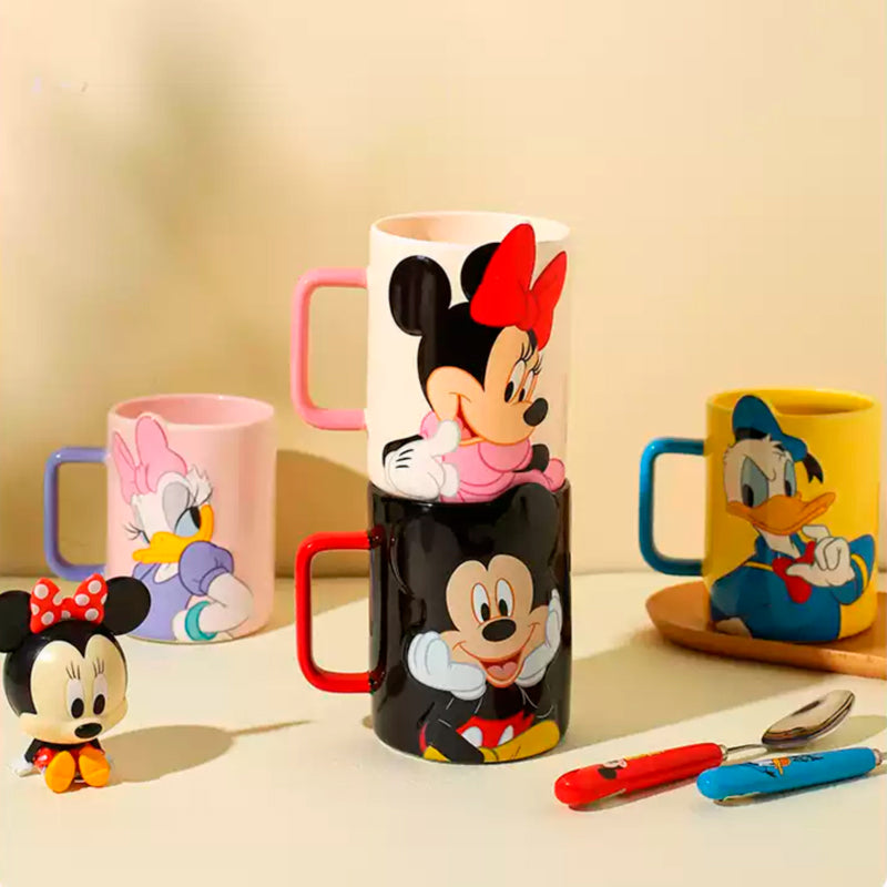 Caneca Mickey e Amigos Shape 500ML Oficial Disney