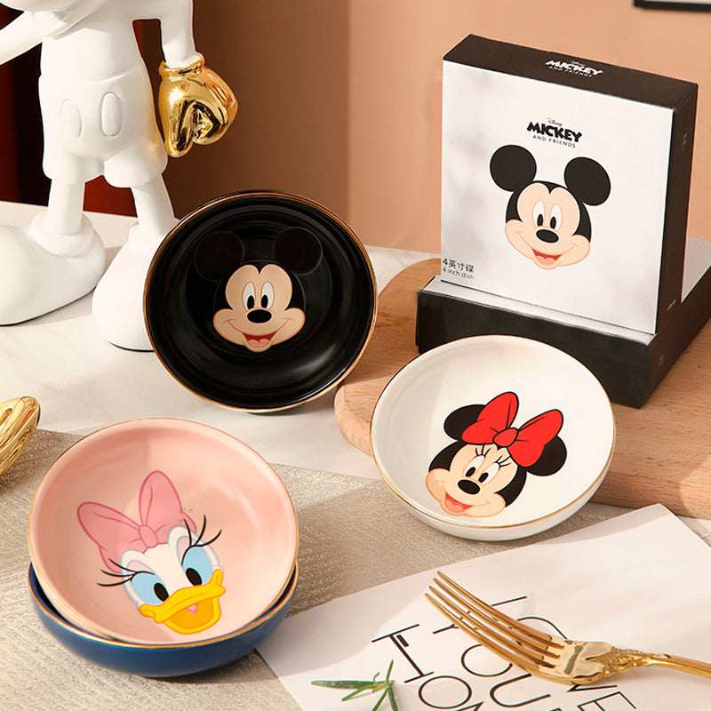 Noble Kitchen Disney Daisy Snack Plate